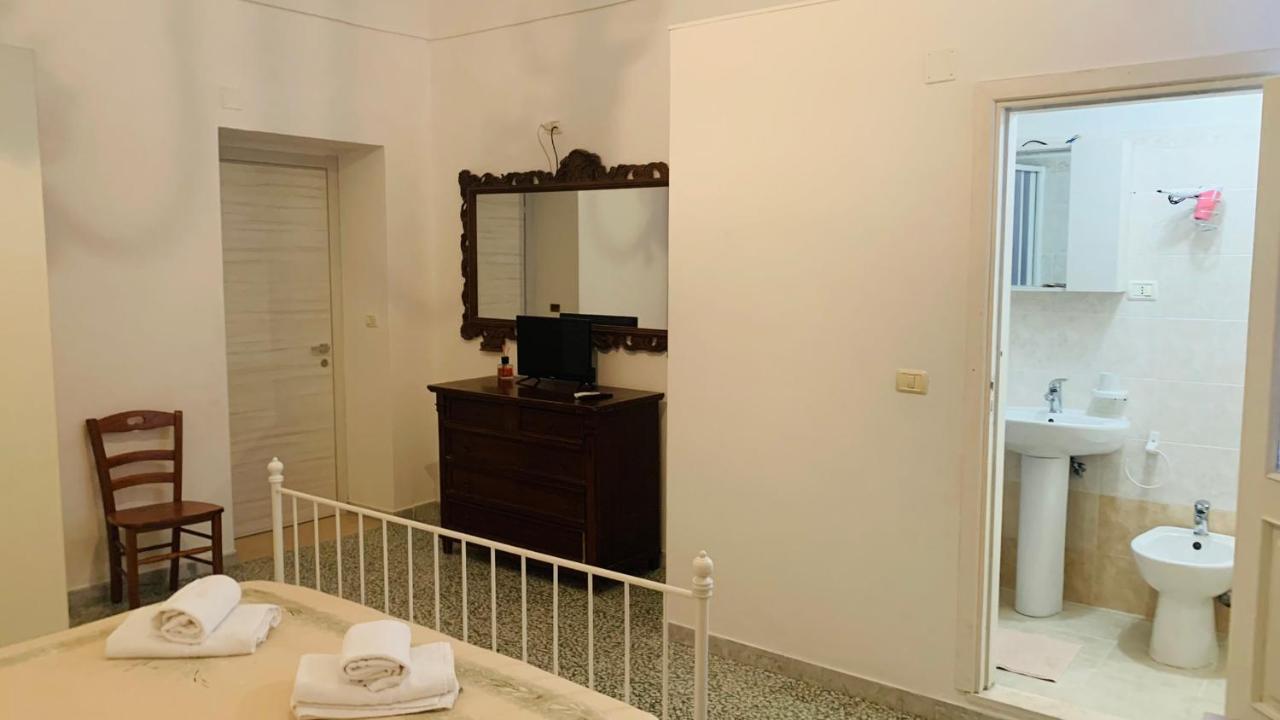 Colombo Apartment Vieste Exterior foto